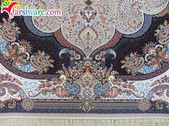 فرش ماشینی کاشان 1000 شانه بافته شده با رنگ موشی