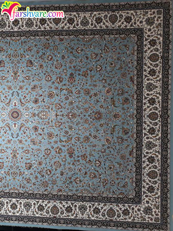 نمونه‌ی بافته شده‌ی فرش ماشینی ایرانی افشان آبی الماسی